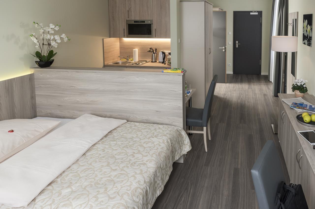 Aino Olympiapark Aparthotel 3*
